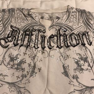 Men’s Affliction thermal style graphic shirt